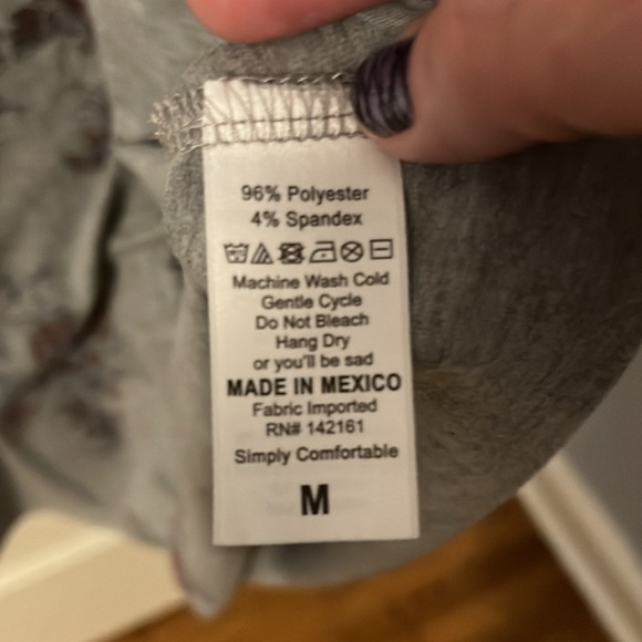 Women’s LulaRoe Carly size M - Picture 3 of 5